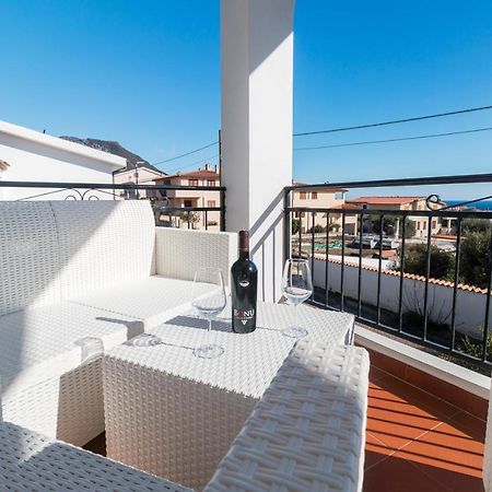 Suite Apartment La Punta Cala Gonone Exterior foto