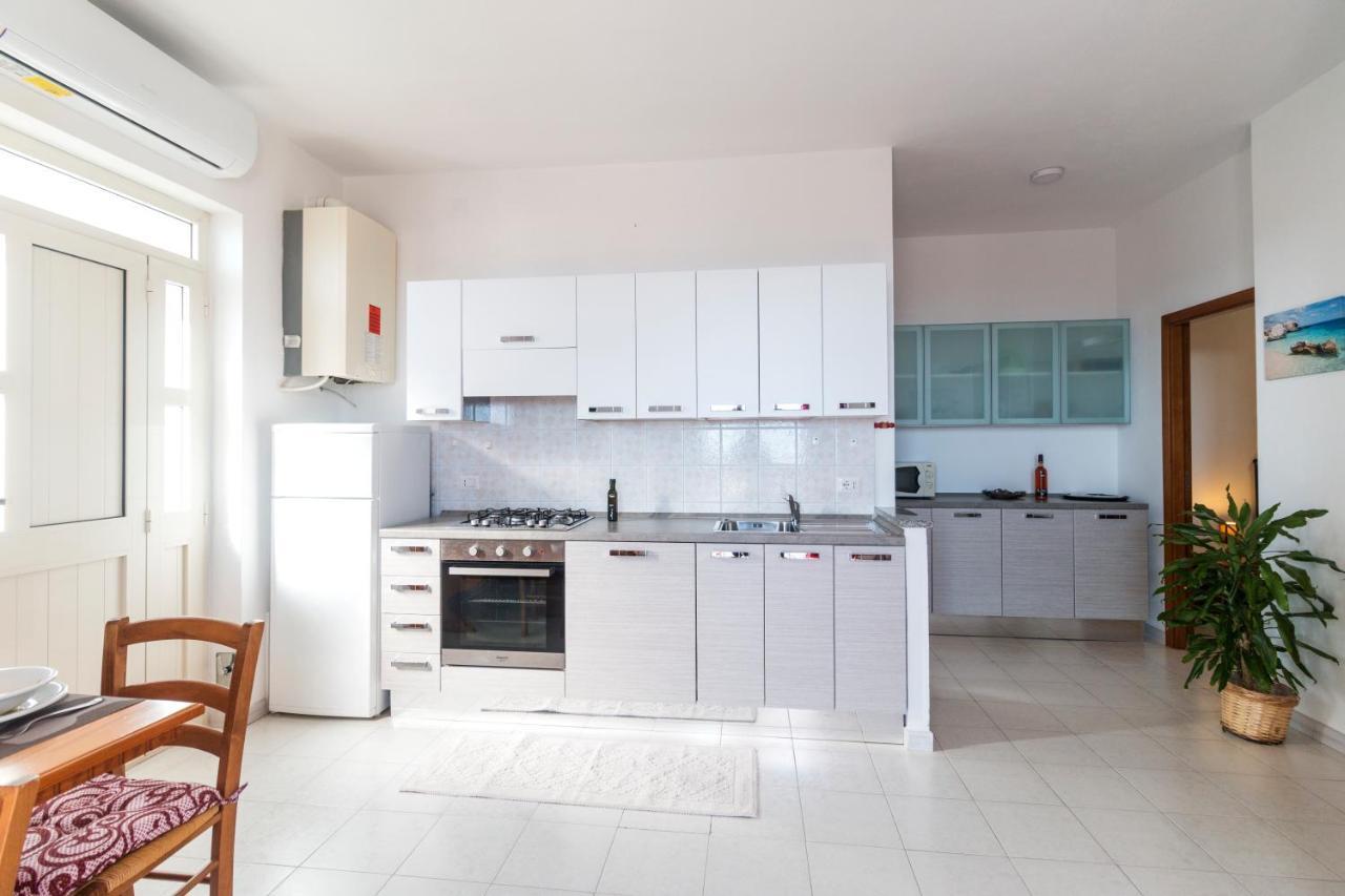 Suite Apartment La Punta Cala Gonone Exterior foto
